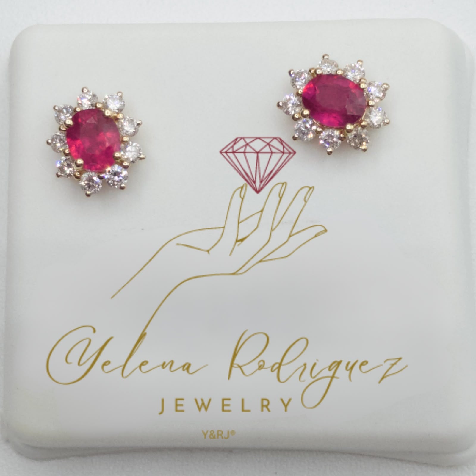 PENDIENTES DE DIAMANTES Y RUBI 18K , COLLAR EN ORO ROSA 10K DE DIAMANTE, ANILLO DE CITRINA SIZE 9 DE PLATA, ANILLO DE PLATA CHANGE GARNET SIZE 9.5, LAMINAS DE ORO DE 24K RECTANGULAR Y UNA CIRCULAR , TOBILLERA SIZE 10 CUBAN LINK SOLIDA DE 3.89MM DE 10K