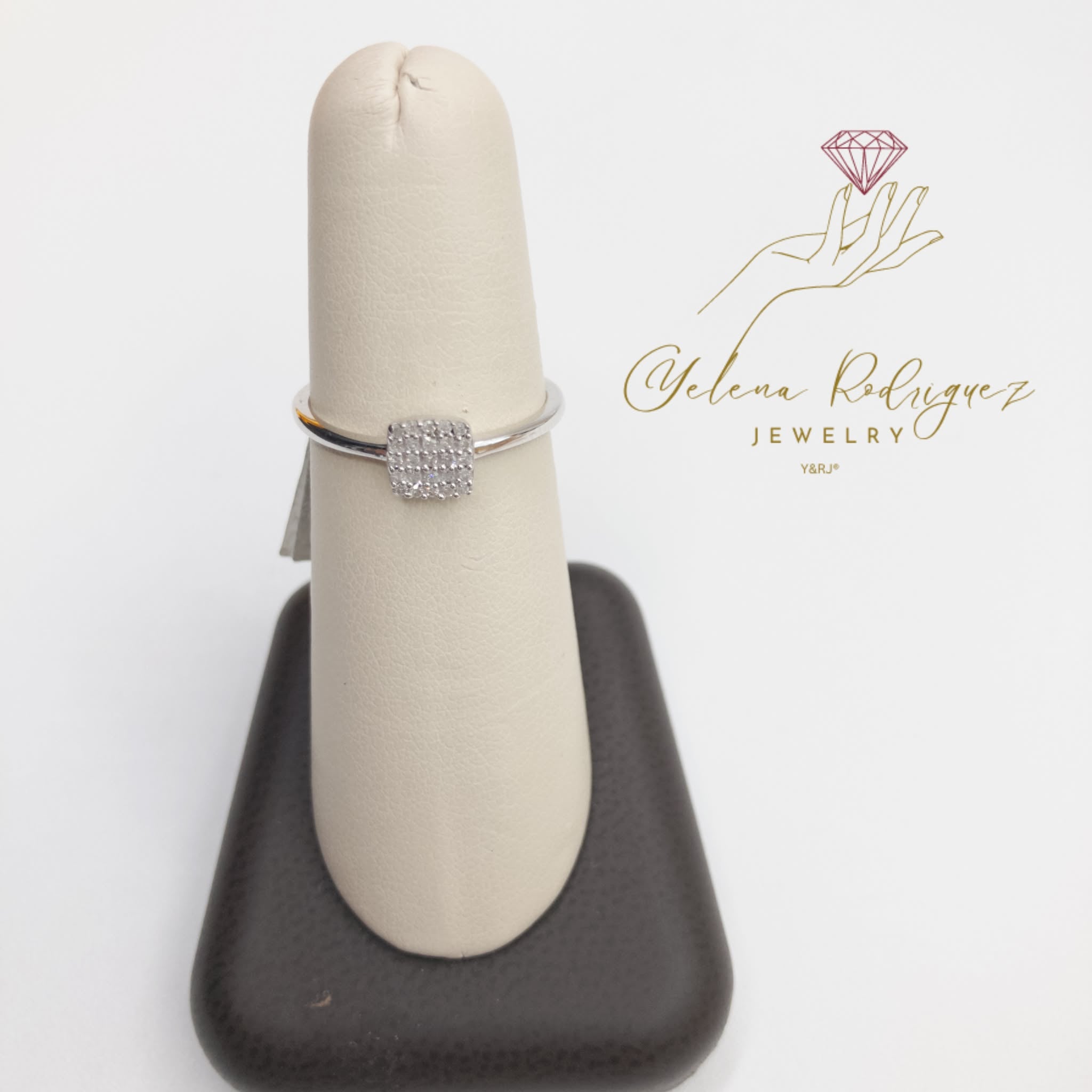ANILLOS, ARETES , PULSERAS PANDO