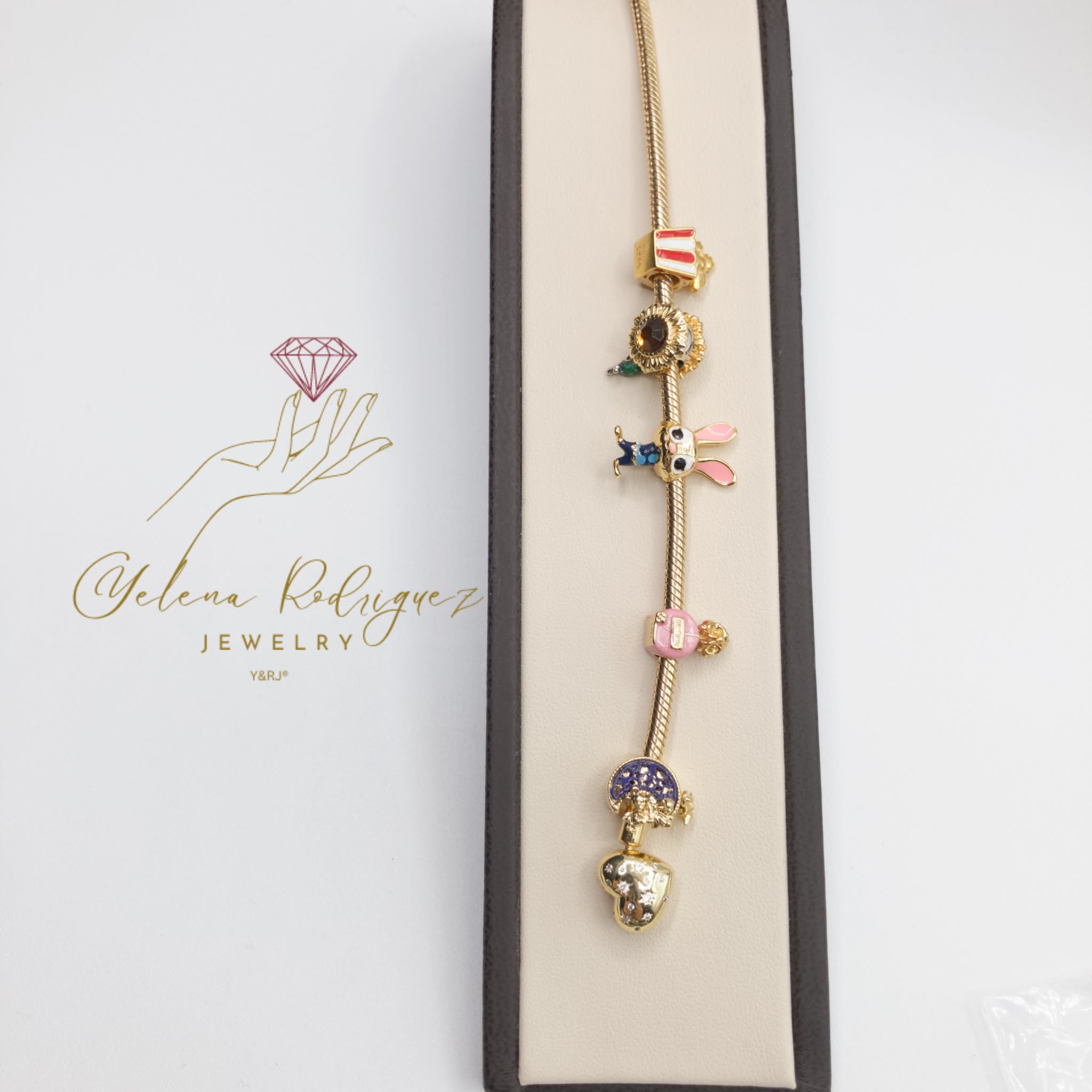 ANILLOS, ARETES , PULSERAS PANDO