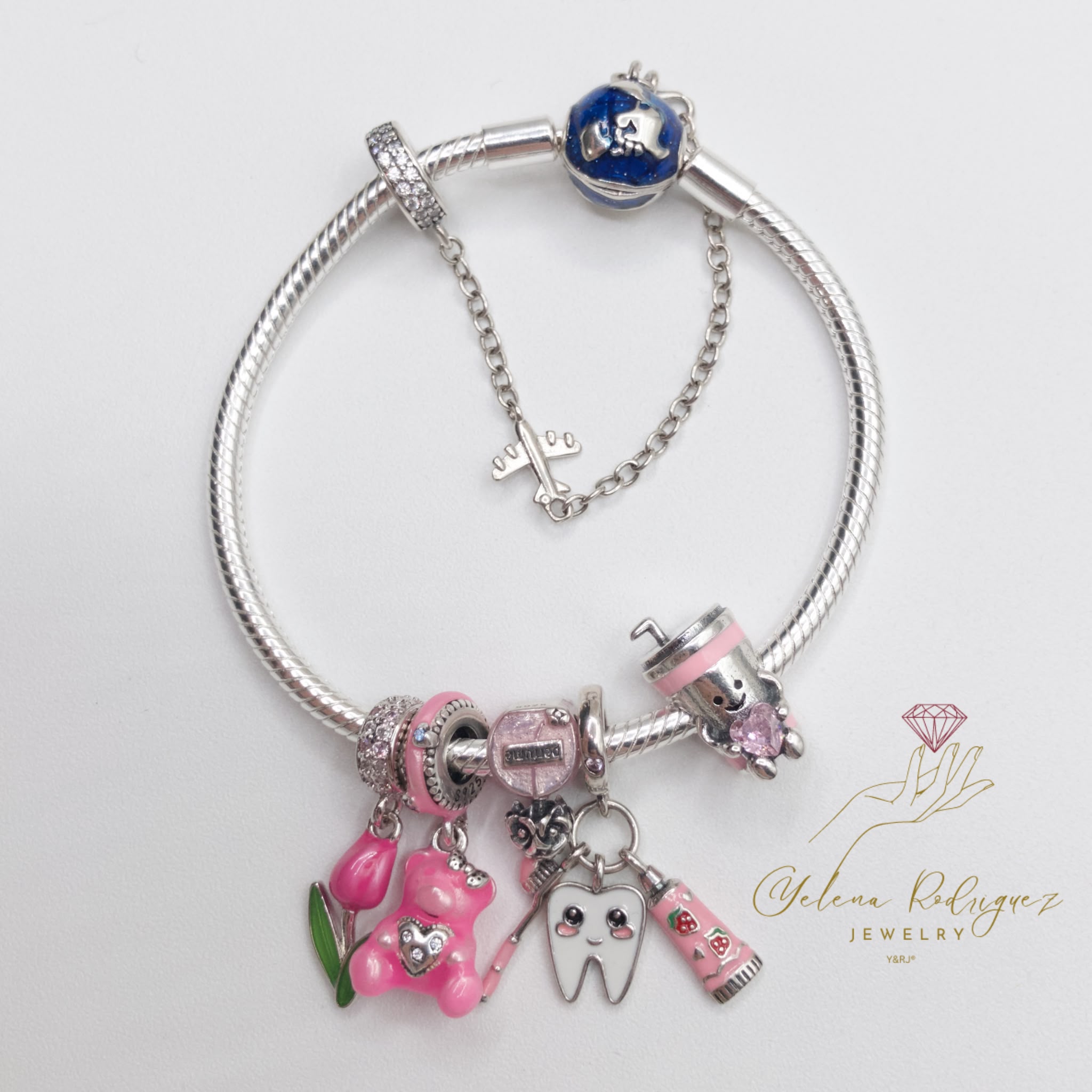 ANILLOS, ARETES , PULSERAS PANDO